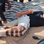 Joven resulta con las dos extremidades inferiores fracturadas en un accidente en Bilwi