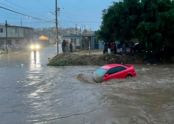 El paso de la tormenta tropical Hilary deja cuatro muertos en México