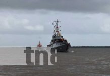 Foto: La Fuerza Naval realiza la búsqueda de la embarcación desaparecida de dos jóvenes que salieron el domingo a lanzar nasas en el Caribe/TN8