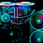 ¡De locura! Youtuber construye su propio PC gaming con gasolina ¡De locura! Youtuber construye su propio PC gaming a base de gasolina