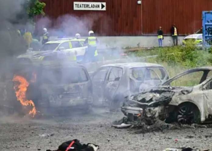 ¡Todo un caos! Enfrentamientos en festival eritreo en Suecia deja más de 50 heridos