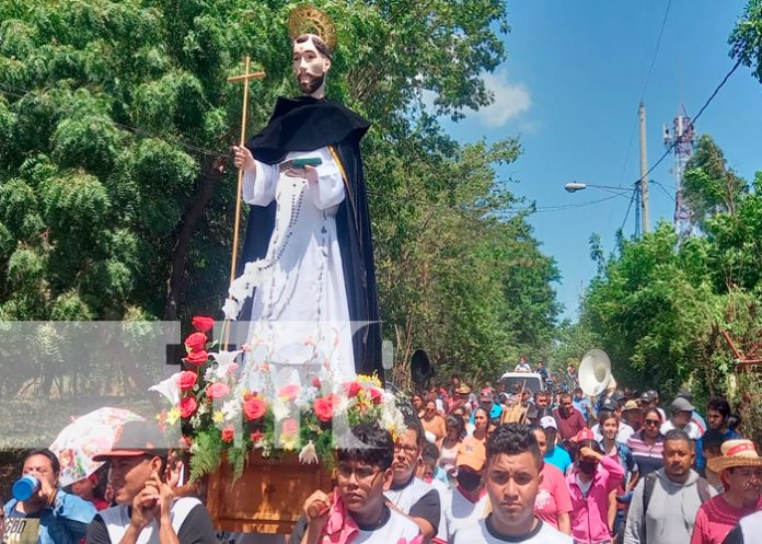 Santo Domingo de en medio recorre la comarca de Nejapa