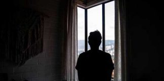 Alrededor de 49.500 personas se suicidaron en EE.UU. durante el 2022