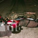 Dos motociclistas entre la vida y la muerte luego de una triple colisión en Kukra Hill Foto: Dos motociclistas entre la vida y la muerte luego de una triple colisión en Kukra Hill / TN8