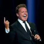 Inesperado anuncio: Luis Miguel es hospitalizado por problemas con su voz Inesperado anuncio: Luis Miguel es hospitalizado por problemas con su voz