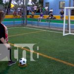 ALMA rehabilita cancha de fútbol en el parque Luis Alfonso Velásquez Flores ALMA rehabilita cancha de fútbol en el parque Luis Alfonso Velásquez Flores