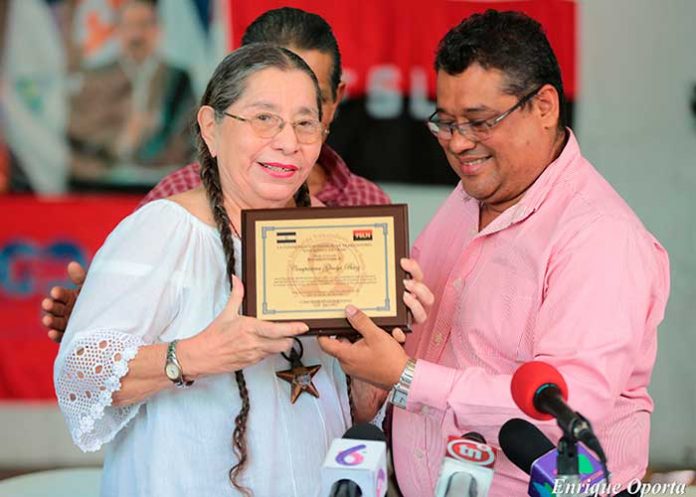 2 Gladis Báez: Primera mujer guerrillera, revolucionaria, militante del FSLN