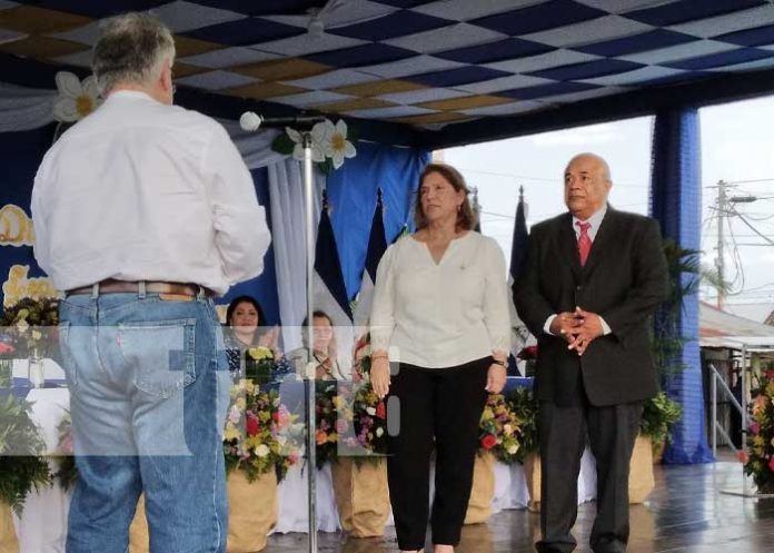 3 Foto:Asamblea Nacional hace sesión especial en honor al General José Dolores Estrada / TN8