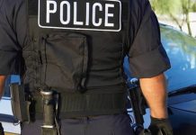 Seis expolicías en Estados Unidos se declaran culpables de torturar a 2 hombres negros Seis expolicías en Estados Unidos se declaran culpables de torturar a 2 hombres negros