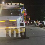 Una persona grave en Juigalpa tras violento choque entre un vehículo y un camión Una persona grave en Juigalpa tras violento choque entre un vehículo y un camión