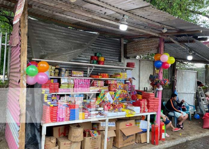 3 Listos, apunten, ¡fuego! Chinandega inicia con la venta de pólvoras