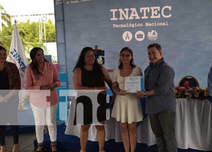 II promoción de artistas del Centro Cultural y Politécnico José Coronel Urtecho