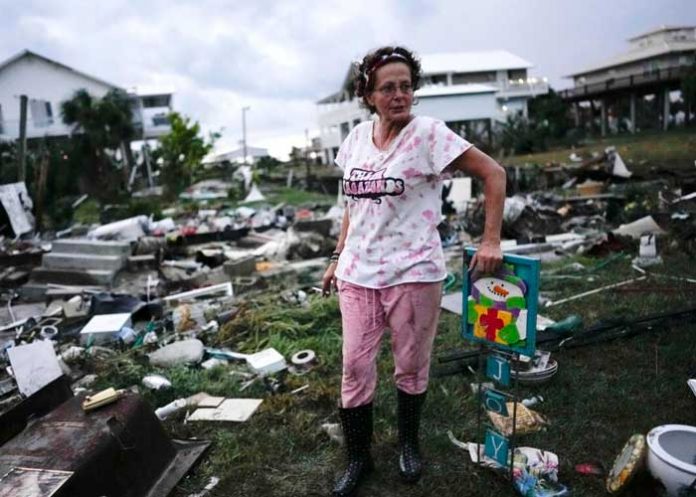 3 Tres personas murieron cuando el huracán Idalia azotó Florida
