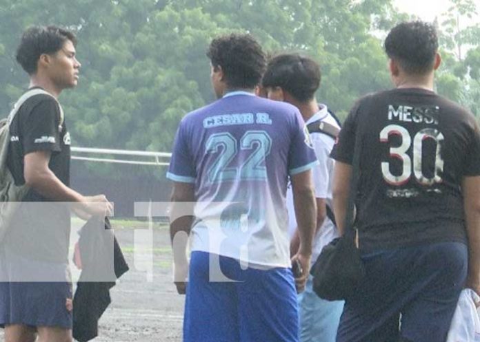 Foto: Rayo impacta mortalmente a joven futbolista en Managua / TN8