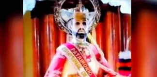 Foto: Insólito: Fieles aseguran que San Roque abrió y cerró los ojos durante una procesión, lo que ha causado asombro en los religiosos /Cortesía