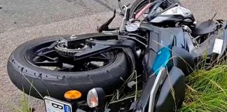 Foto: Fallece un motorizado luego de colisionar contra una camioneta en Copán Honduras, dejandso luto y dolor en sus familias /Cortesía