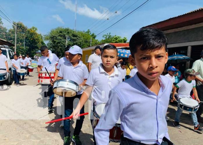 57676 - copia Foto: Ministerio de Educación realiza el primer desfile patrio en León, garantizando una formación integral en el departamento /TN8
