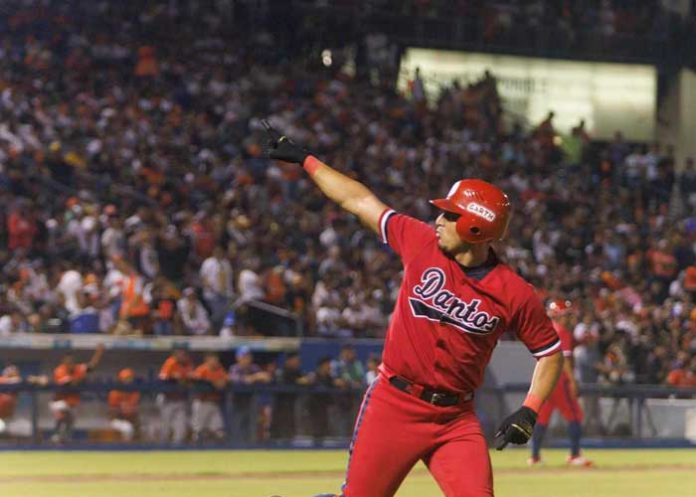 Dantos dantos, ronald, garth, béisbol,