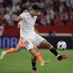 Valencia vence 2-1 en el campo del Sevilla en el inicio de la Liga Valencia gana primer juego de La Liga