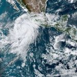 Huracán Hilary sube a categoría 4 