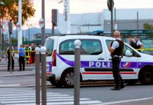 «Desgarrador» Joven es torturada y violada con una escoba en Francia Conmoción en Francia por salvaje violación con escoba