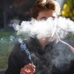 Alarmante: Consumo de cigarro en jóvenes reduce la Materia Gris Adolescentes que fuman presentan reducción de materia gris