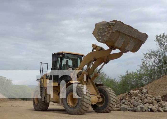 Foto: Construcción de Carretera La Costanera / TN8