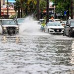 EE.UU. se prepara para inundaciones por Hilary