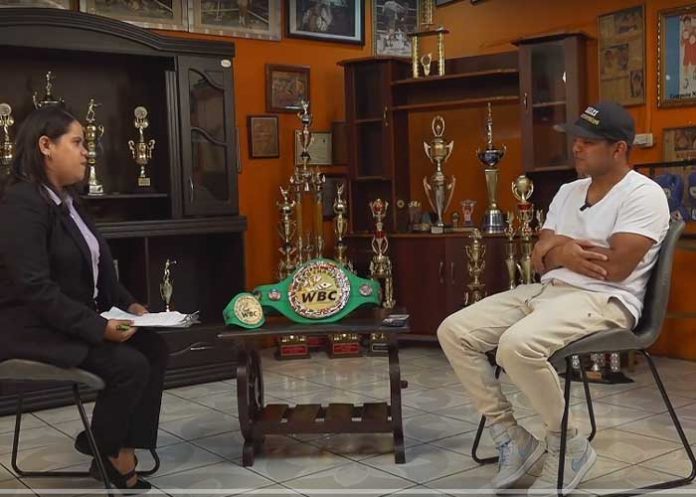 Foto: RT realiza entrevista a Román González, 