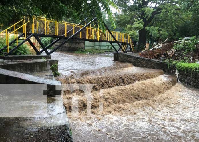 Foto: Crecida de aguas en Valle Gothel / TN8