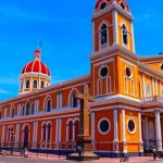 Granada y su Excepcional Centro Urbano, Por: Doctor Jorge Eduardo Arellano Granada y su Excepcional Centro Urbano, Por: Doctor Jorge Eduardo Arellano