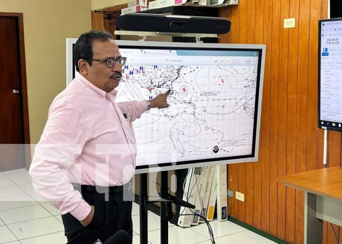 Foto: Conferencia de prensa con el INETER en Nicaragua / TN8