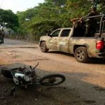 Bandas de México se enfrentan a plomazos y dejan como saldo seis muertos Enfrentamientos entre bandas dejan seis muertos en México