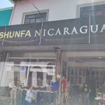 Bueno, bonito y barato: Así son los negocios chinos en el Mercado Oriental Foto: Negocios chinos en el Mercado Oriental / TN8