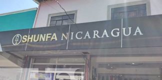 Foto: Negocios chinos en el Mercado Oriental / TN8