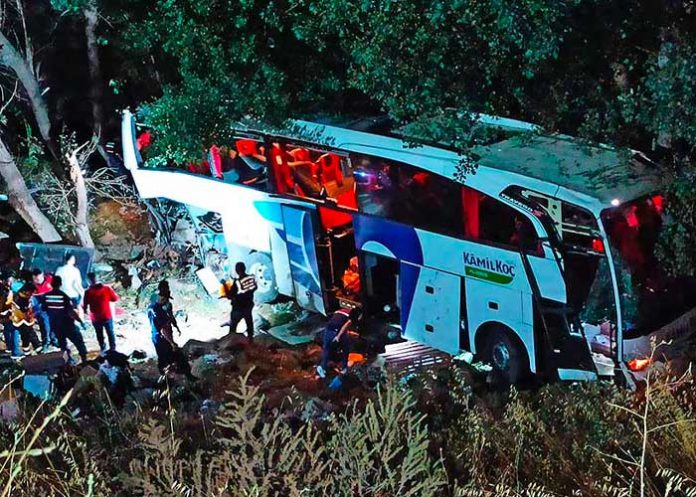 Accidente de autobús causa doce muertos en Turquía