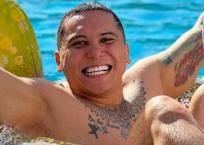 1 Foto: Edwin Luna se retiró del escenario durante su presentación en Washington/Cortesía