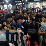 Jóvenes de iglesias cristianas celebran la biblia en encuentro donde se humillan ante Dios Foto: Jóvenes de iglesias cristianas celebran la biblia en encuentro donde se humillan ante Dios / TN8