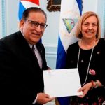 Cuba recibió las Copias de Estilo del nuevo embajador nicaragüense Cuba recibió las Copias de Estilo del nuevo embajador nicaragüense