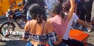 Foto: ¡Perreo intenso! Le mueven el “cuchumbo” al muertito (Video) / Cortesía