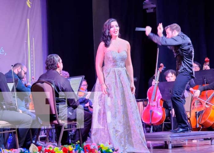 Foto: León vivió magistral concierto con Fundación Incanto / TN8