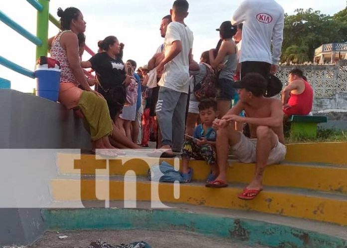 1 Foto: Mujer muere ahogada en las playas de Poneloya, León / TN8