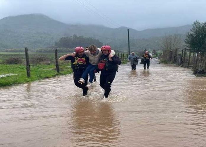 1 Foto: Intensas lluvias en Chile dejan damnificados y comunidades aisladas/TN8