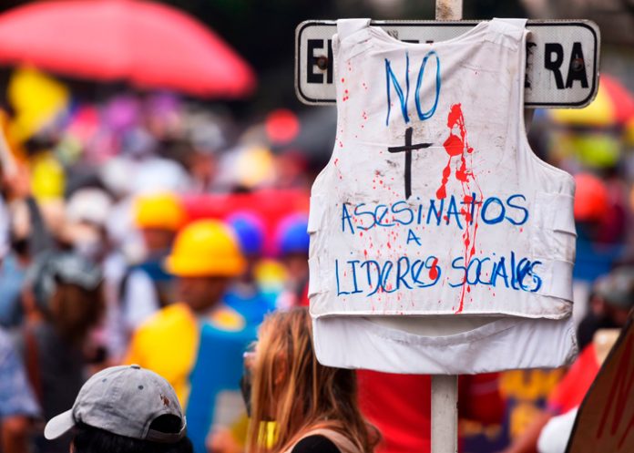 Asesinan a dos líderes sociales en un día en Colombia