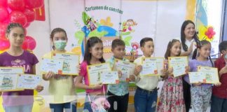Foto: McDonald’s premia a ganadores de su Certamen de Cuentos “Yo cuido mi planeta”/TN8