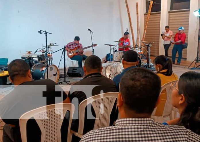 Celebran master class de batería y percusión en Nicaragua