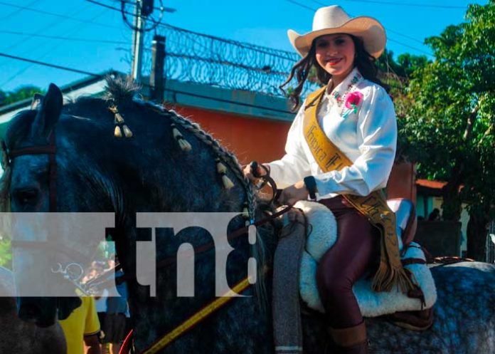 Foto: Miles de montados fueron parte de las fiestas hípicas de Masaya / TN8
