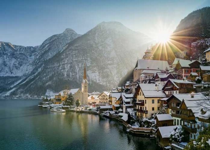 Foto: El pueblo que inspiró el reino helado de “Frozen” Hallstatt, se harto de los turistas /TN8