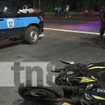 Accidente de tránsito en carretera a Masaya deja a dos personas lesionadas Foto: Accidente de tránsito deja a dos personas lesionadas en carretera a Masaya/TN8
