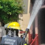 Voraz incendio consume a cenizas los enseres de dos viviendas en Chinandega Voraz incendio consume a cenizas los enseres de dos viviendas en Chinandega